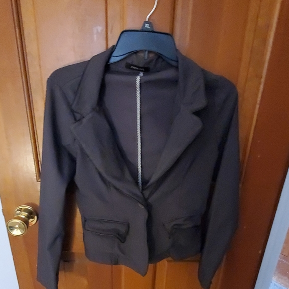 Blazer - Picture 1 of 3